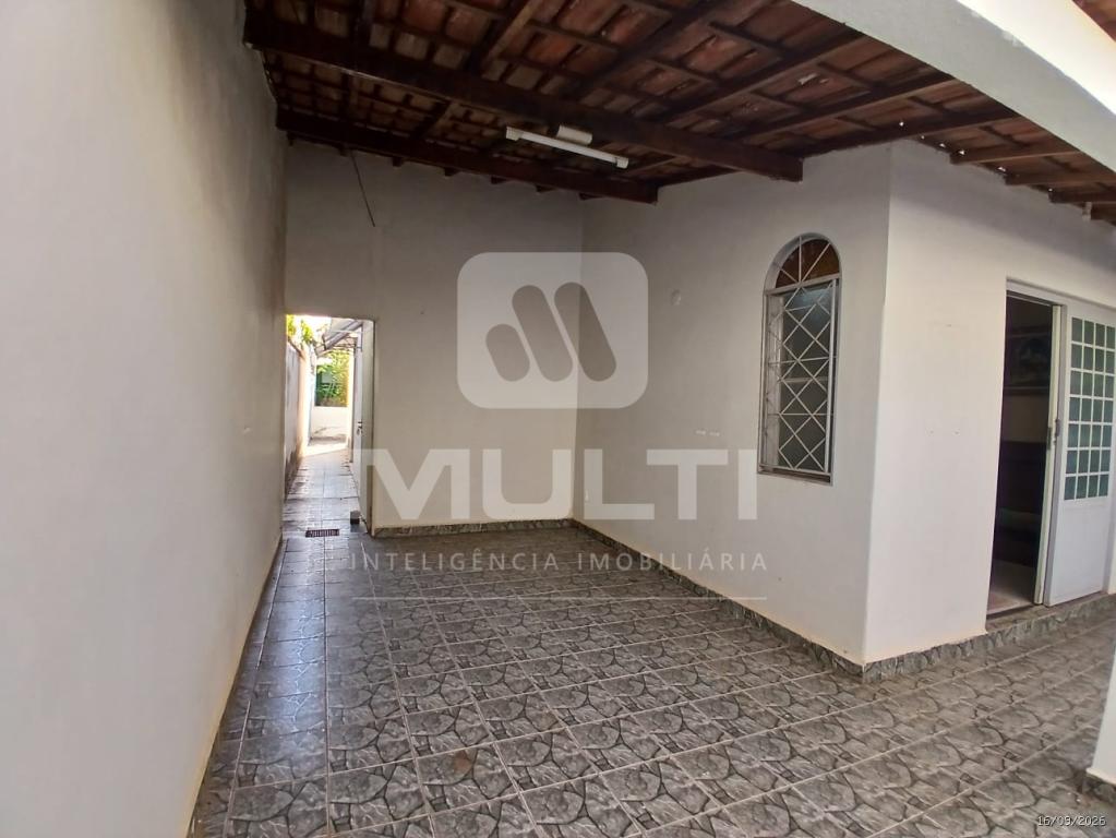 Casa, 3 quartos, 194 m² - Foto 1