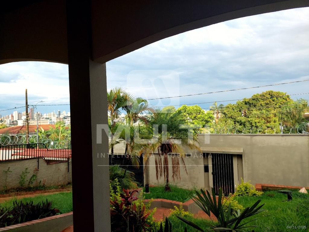 Casa, 4 quartos, 285 m² - Foto 21