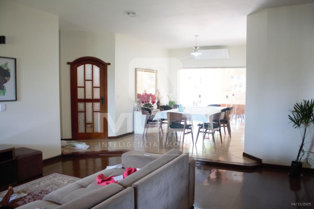 Casa, 4 quartos, 285 m² - Foto 27