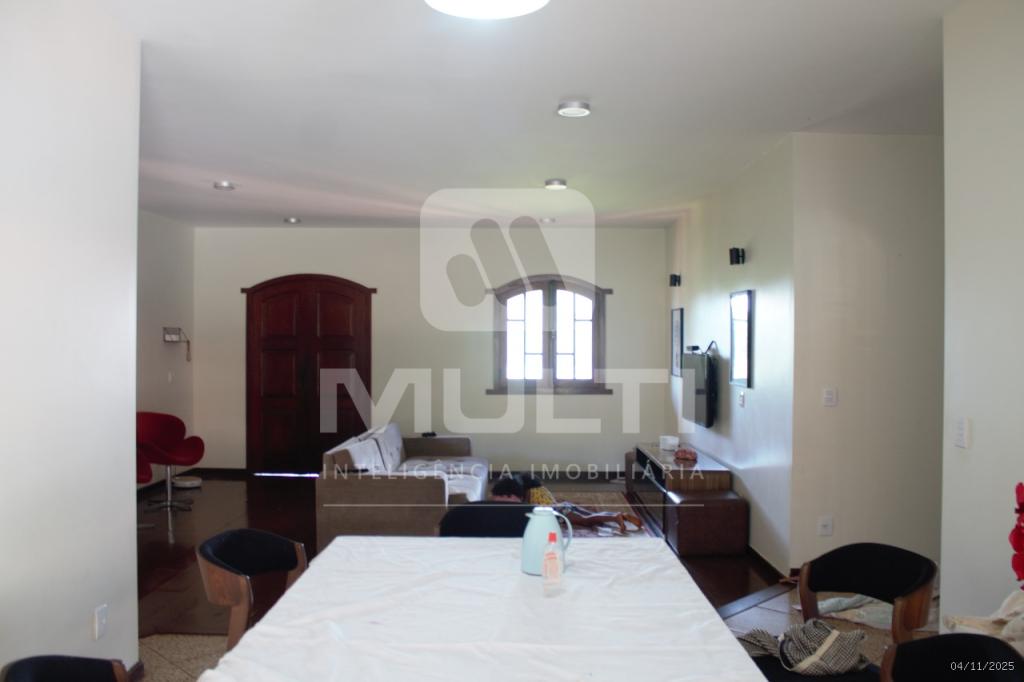 Casa, 4 quartos, 285 m² - Foto 29