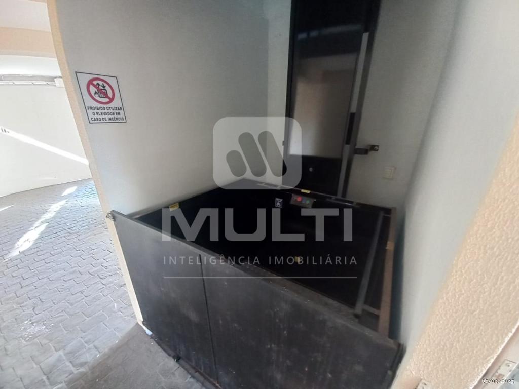 Casa, 3 quartos, 300 m² - Foto 2