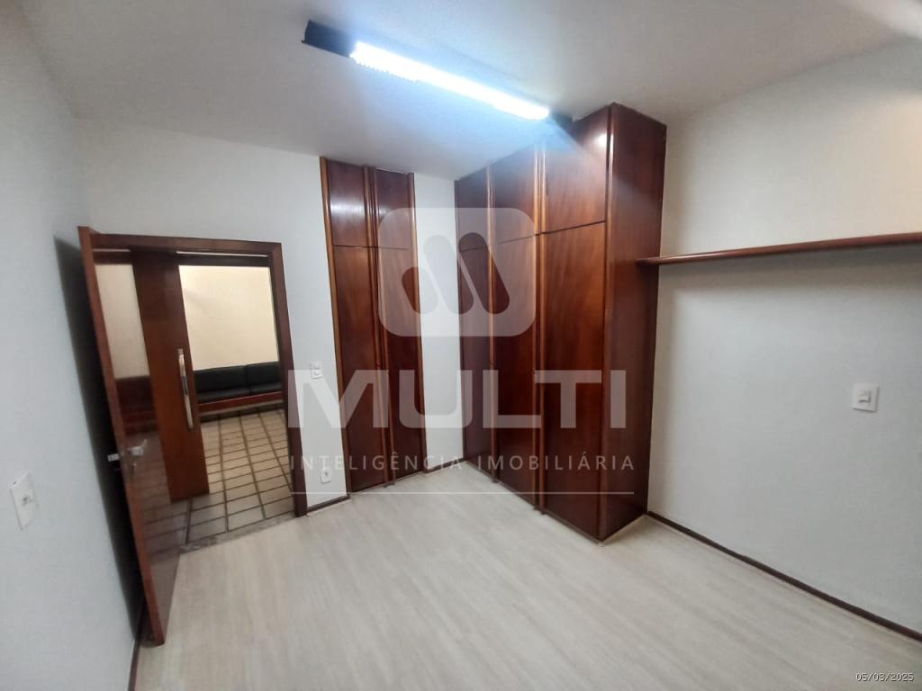 Casa, 3 quartos, 300 m² - Foto 8