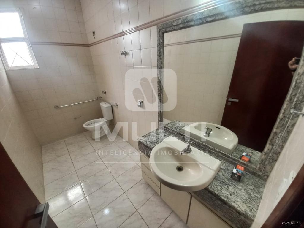 Casa, 3 quartos, 300 m² - Foto 11