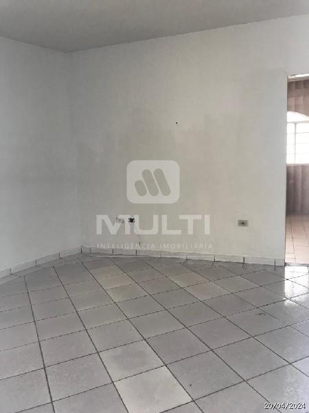 Casa, 3 quartos, 198 m² - Foto 2