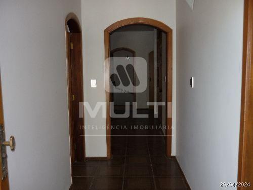 Casa à venda com 4 quartos, 402m² - Foto 2