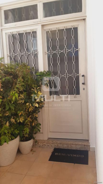 Casa à venda com 3 quartos, 120m² - Foto 3