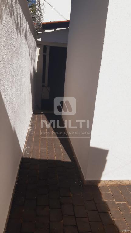 Casa à venda com 3 quartos, 120m² - Foto 6