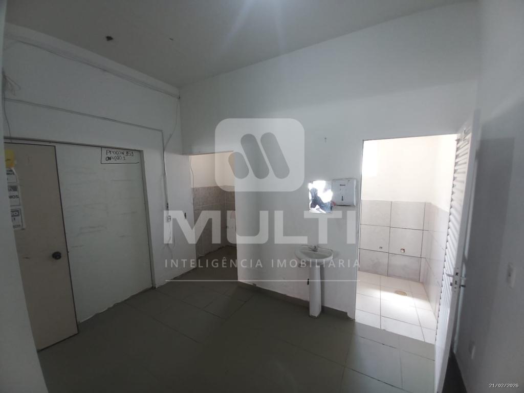 Loja-Salão, 240 m² - Foto 4