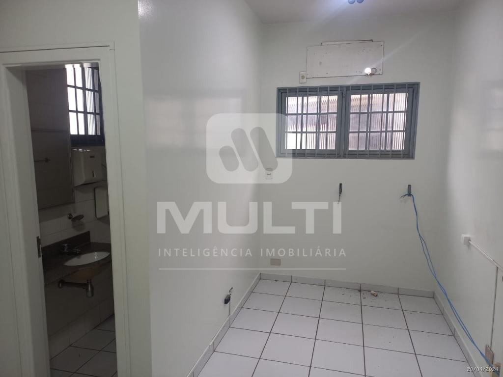 Casa à venda com 1 quarto, 285m² - Foto 17