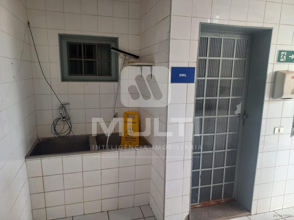 Casa à venda com 1 quarto, 285m² - Foto 29
