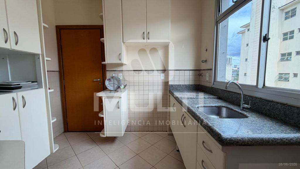 Apartamento, 3 quartos, 87 m² - Foto 2