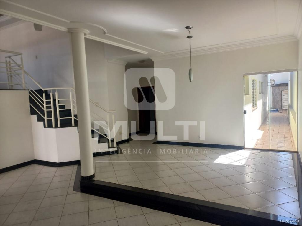 Casa, 4 quartos, 239 m² - Foto 3