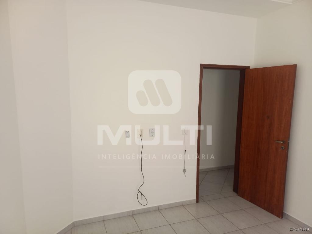 Casa, 4 quartos, 239 m² - Foto 9