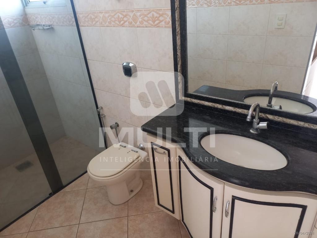Casa, 4 quartos, 239 m² - Foto 17
