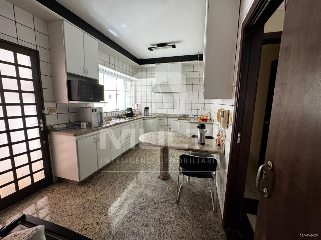 Casa, 3 quartos, 220 m² - Foto 15