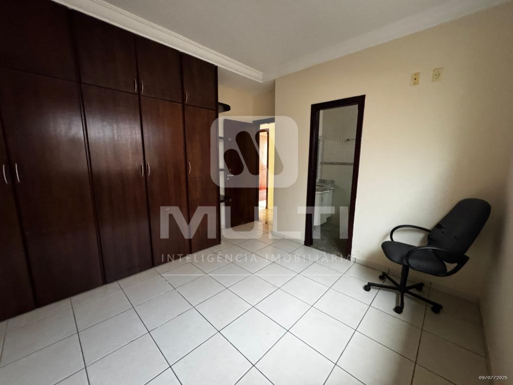 Casa, 3 quartos, 220 m² - Foto 24