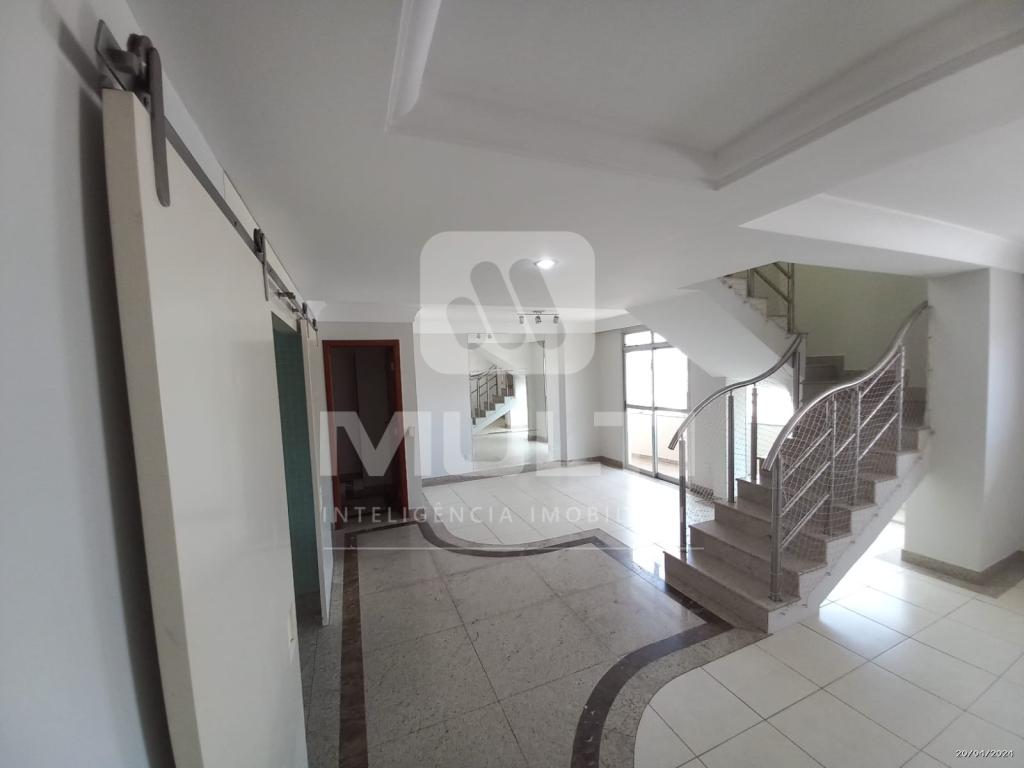 Cobertura à venda com 3 quartos, 209m² - Foto 2