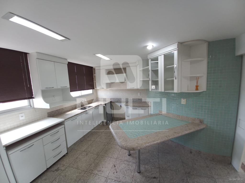 Cobertura à venda com 3 quartos, 209m² - Foto 23
