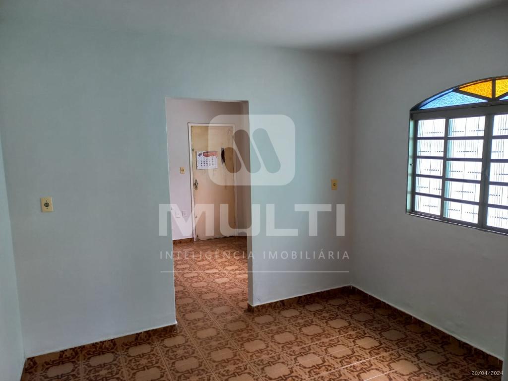 Casa, 3 quartos, 126 m² - Foto 2