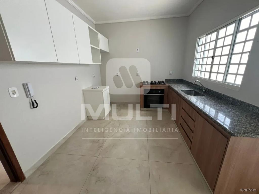 Casa, 3 quartos, 170 m² - Foto 2