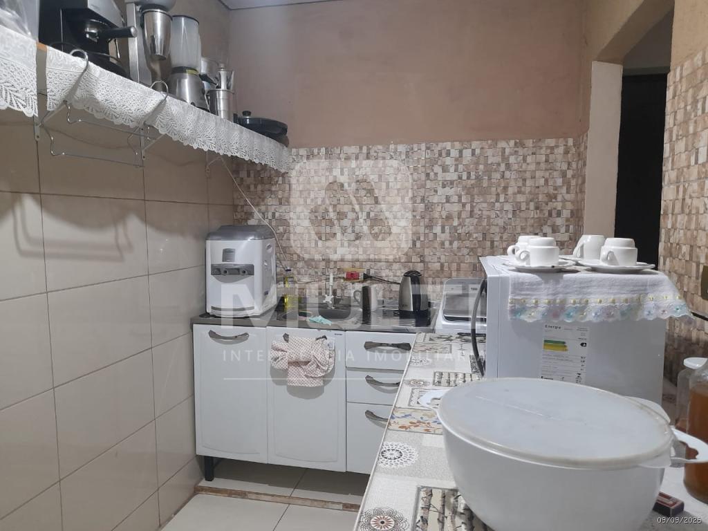 Casa, 2 quartos, 250 m² - Foto 11