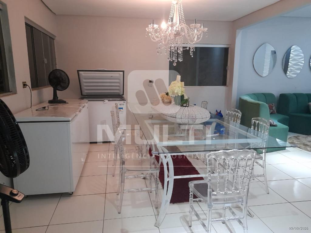 Casa, 2 quartos, 250 m² - Foto 14