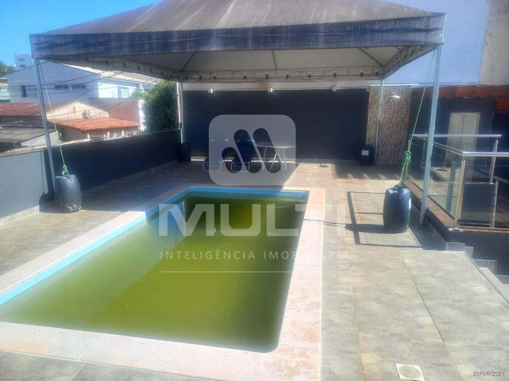 Casa, 4 quartos, 240 m² - Foto 8