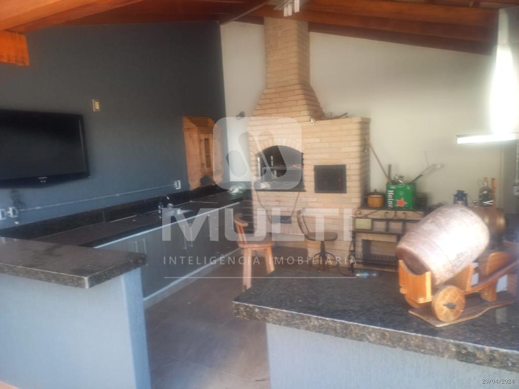 Casa, 4 quartos, 240 m² - Foto 12