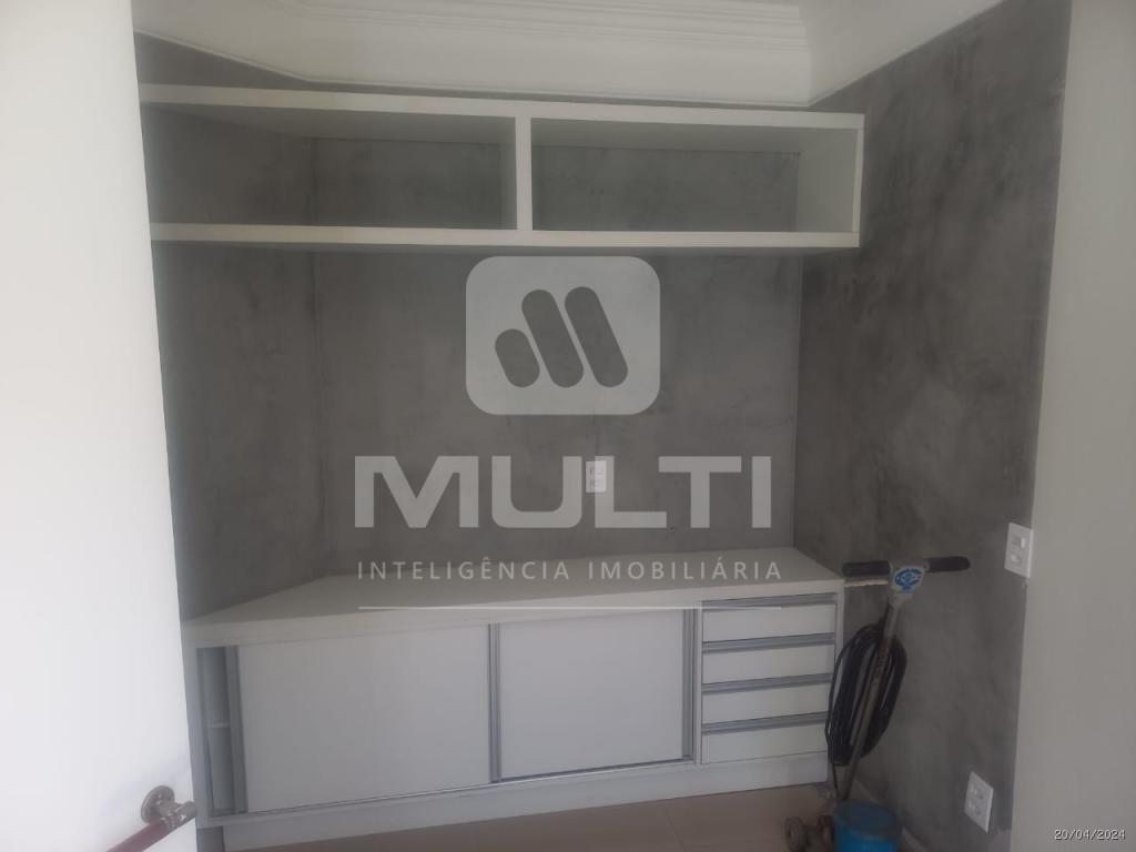 Casa, 4 quartos, 240 m² - Foto 20