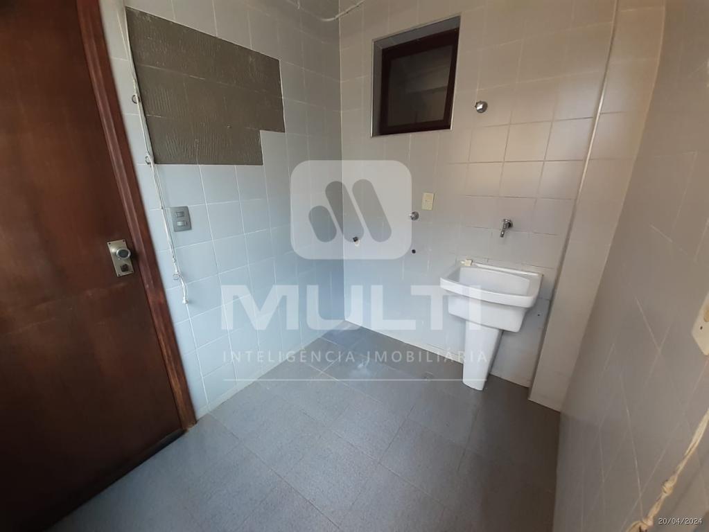 Apartamento, 3 quartos, 160 m² - Foto 2