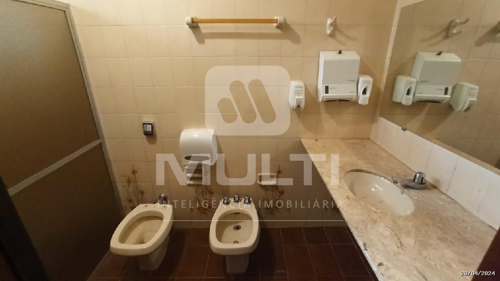 Casa à venda com 5 quartos, 298m² - Foto 7