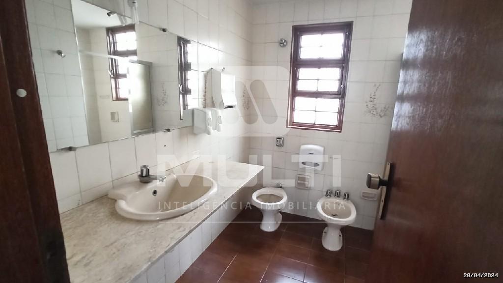 Casa à venda com 5 quartos, 298m² - Foto 13