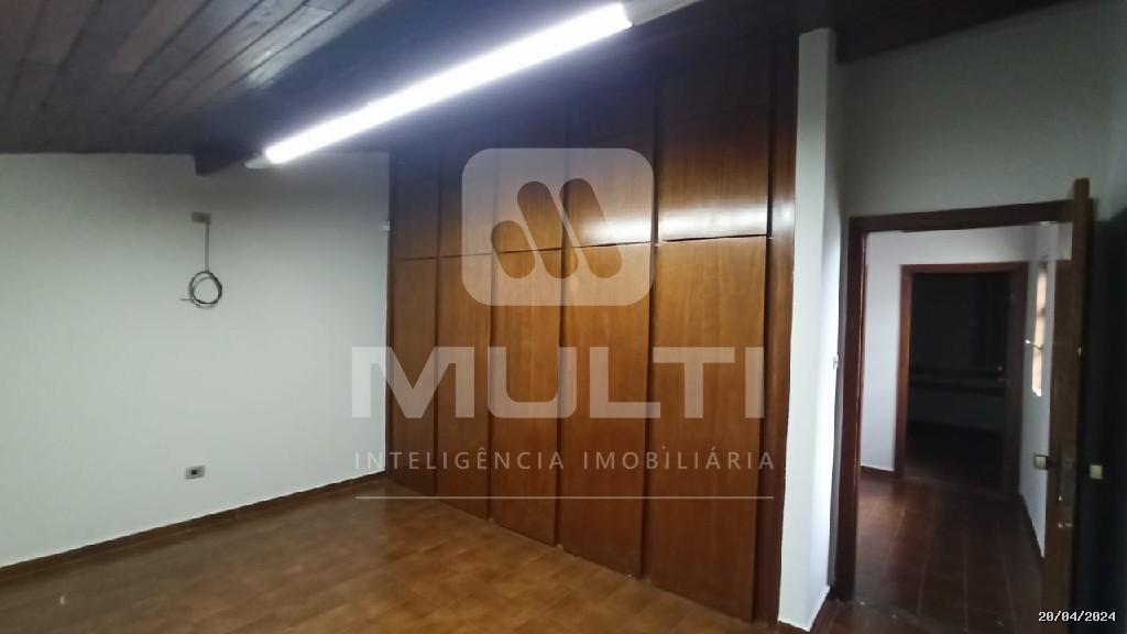 Casa à venda com 5 quartos, 298m² - Foto 15