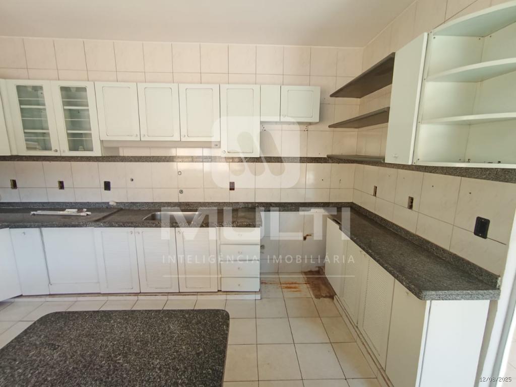 Casa, 4 quartos, 200 m² - Foto 18