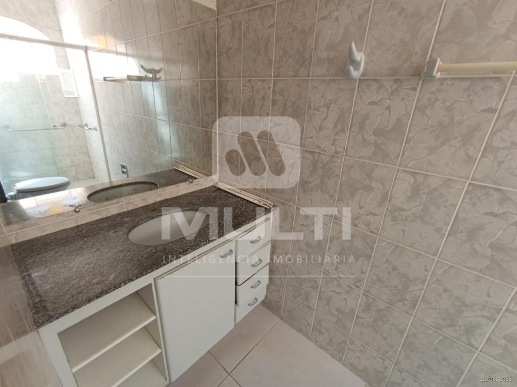 Casa, 4 quartos, 200 m² - Foto 22