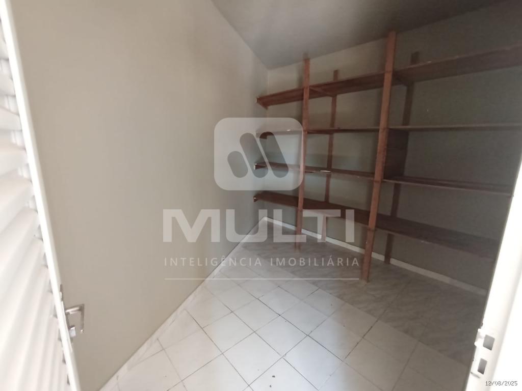 Casa, 4 quartos, 200 m² - Foto 25