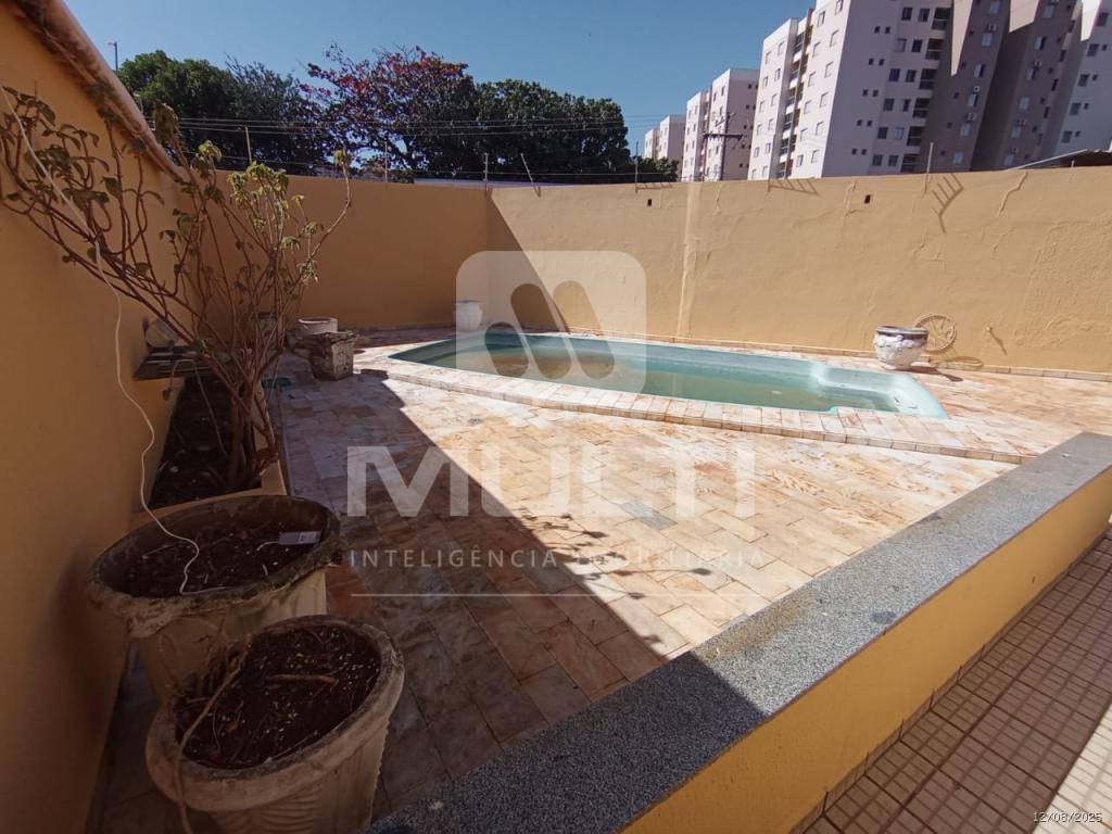 Casa, 4 quartos, 200 m² - Foto 28