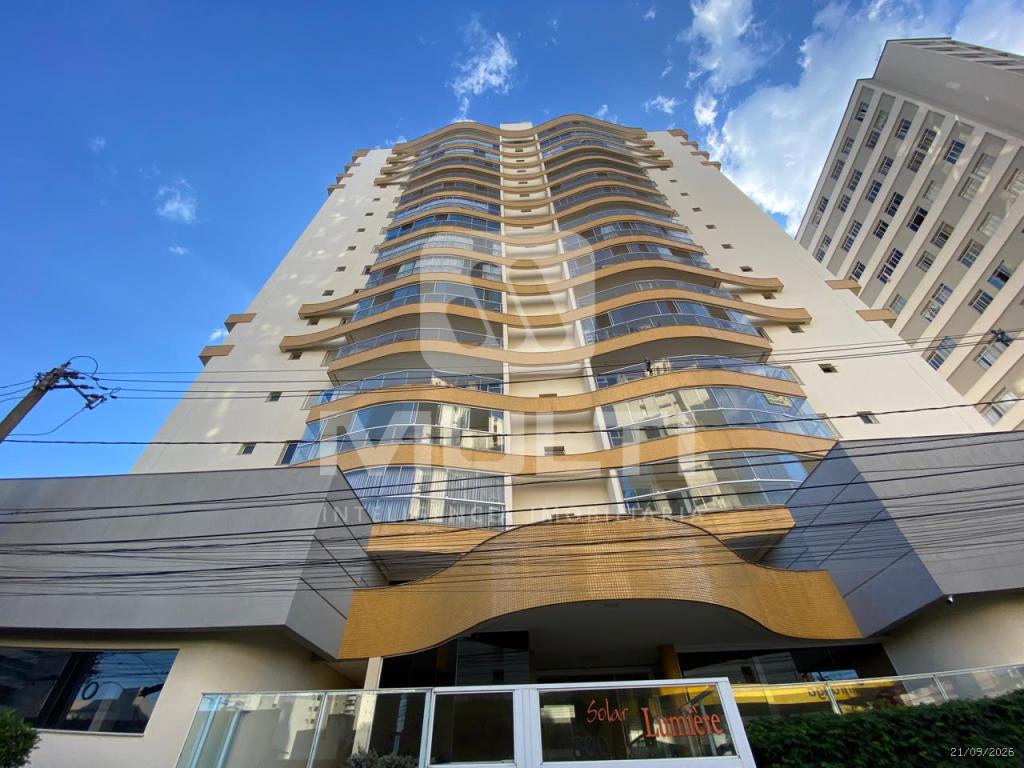 Apartamento, 3 quartos, 131 m² - Foto 1