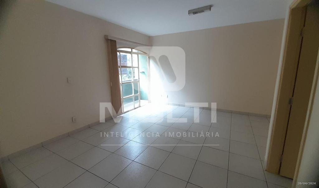Apartamento à venda com 3 quartos, 70m² - Foto 1