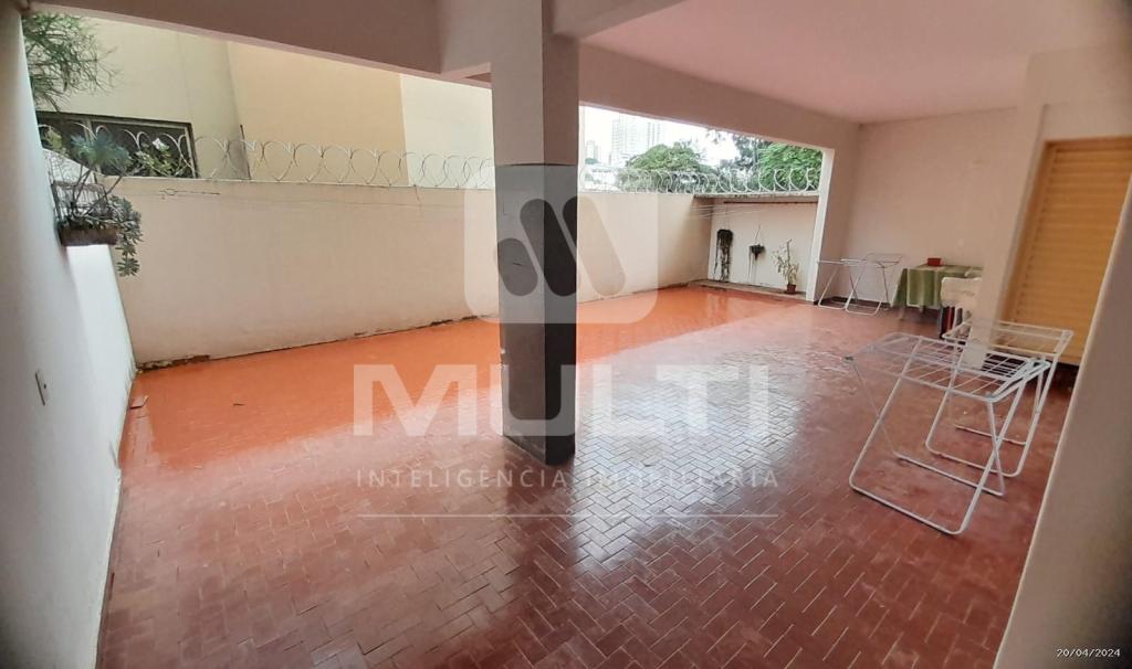 Apartamento à venda com 3 quartos, 70m² - Foto 4