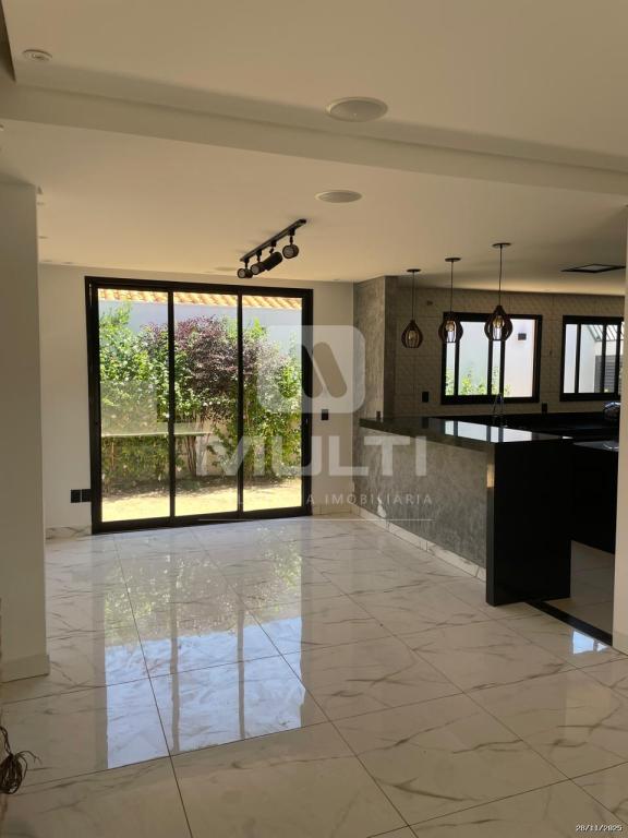 Casa, 3 quartos, 160 m² - Foto 1