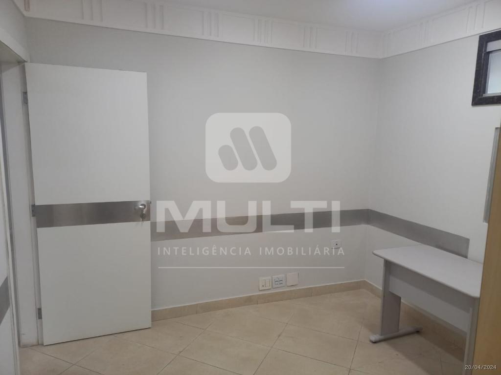 Casa à venda com 1 quarto, 136m² - Foto 6