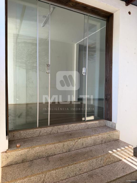Casa, 5 quartos, 381 m² - Foto 2