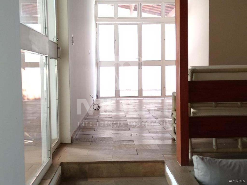 Casa, 4 quartos, 372 m² - Foto 1