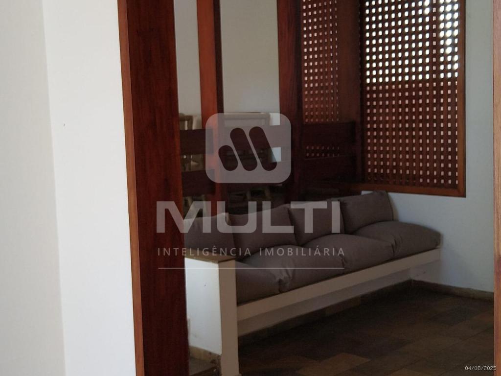 Casa, 4 quartos, 372 m² - Foto 4