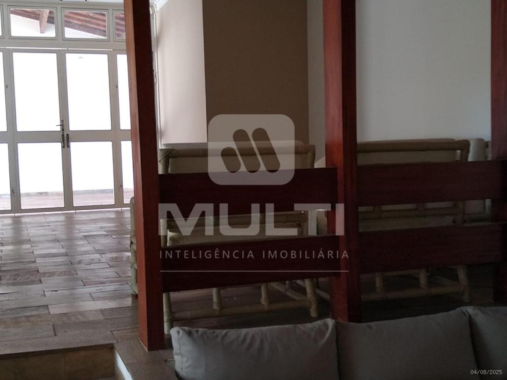 Casa, 4 quartos, 372 m² - Foto 9