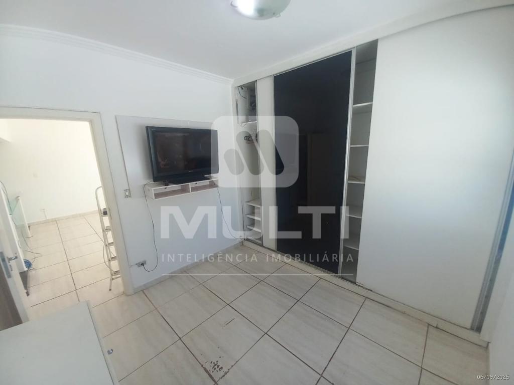 Casa, 5 quartos, 250 m² - Foto 14