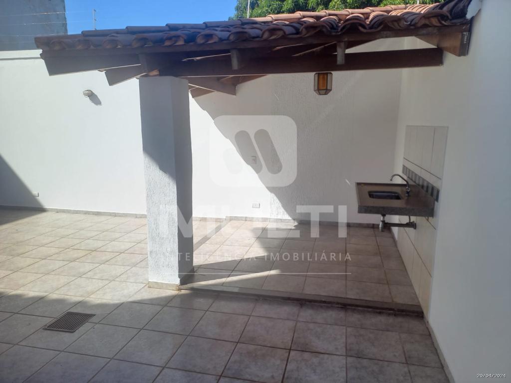 Casa à venda com 4 quartos, 256m² - Foto 39