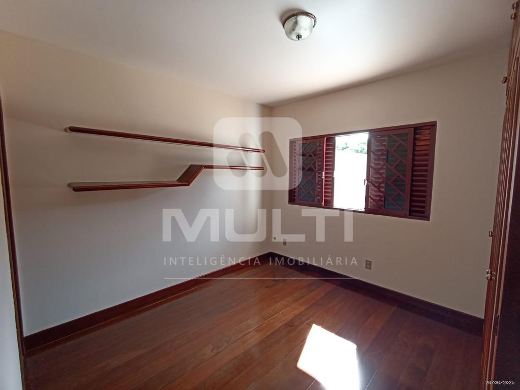 Casa, 4 quartos, 392 m² - Foto 28