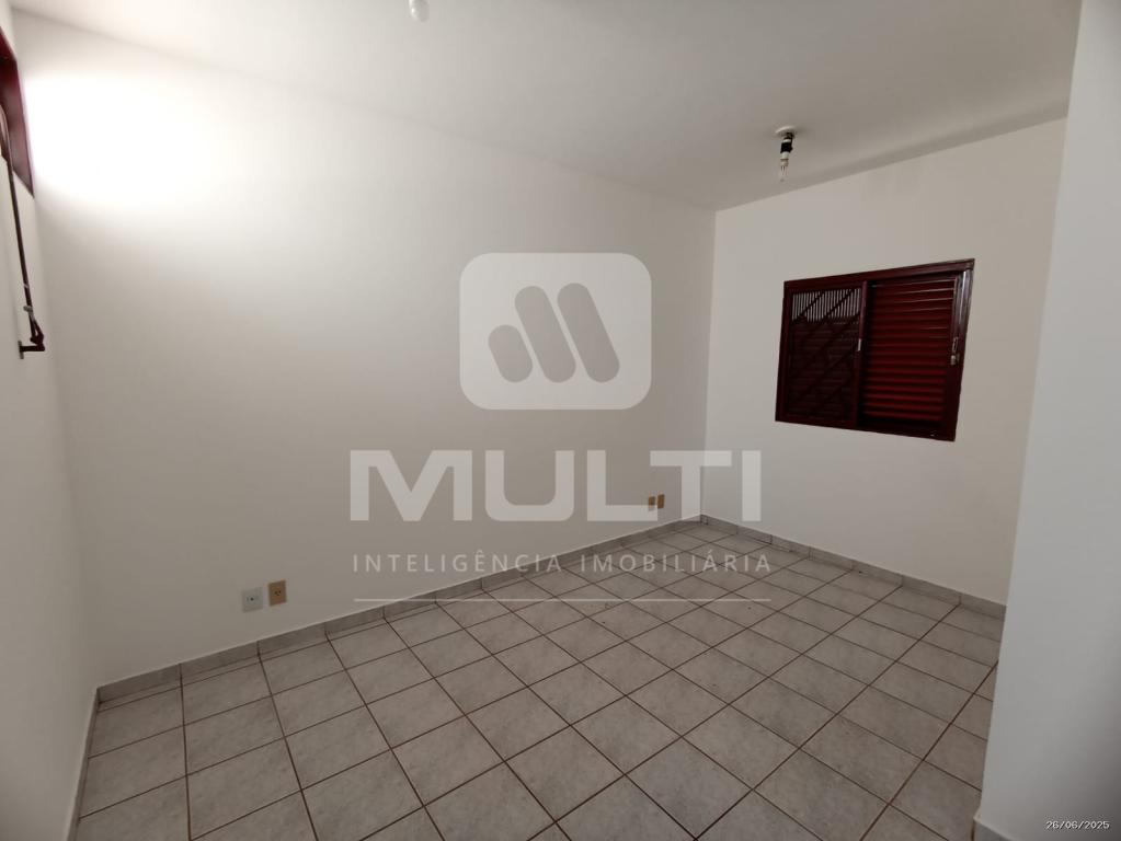 Casa, 4 quartos, 392 m² - Foto 41